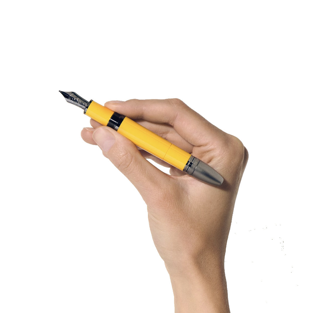 Montblanc Füllfederhalter Great Characters Enzo Ferrari Special Edition Giallo Modena 130661