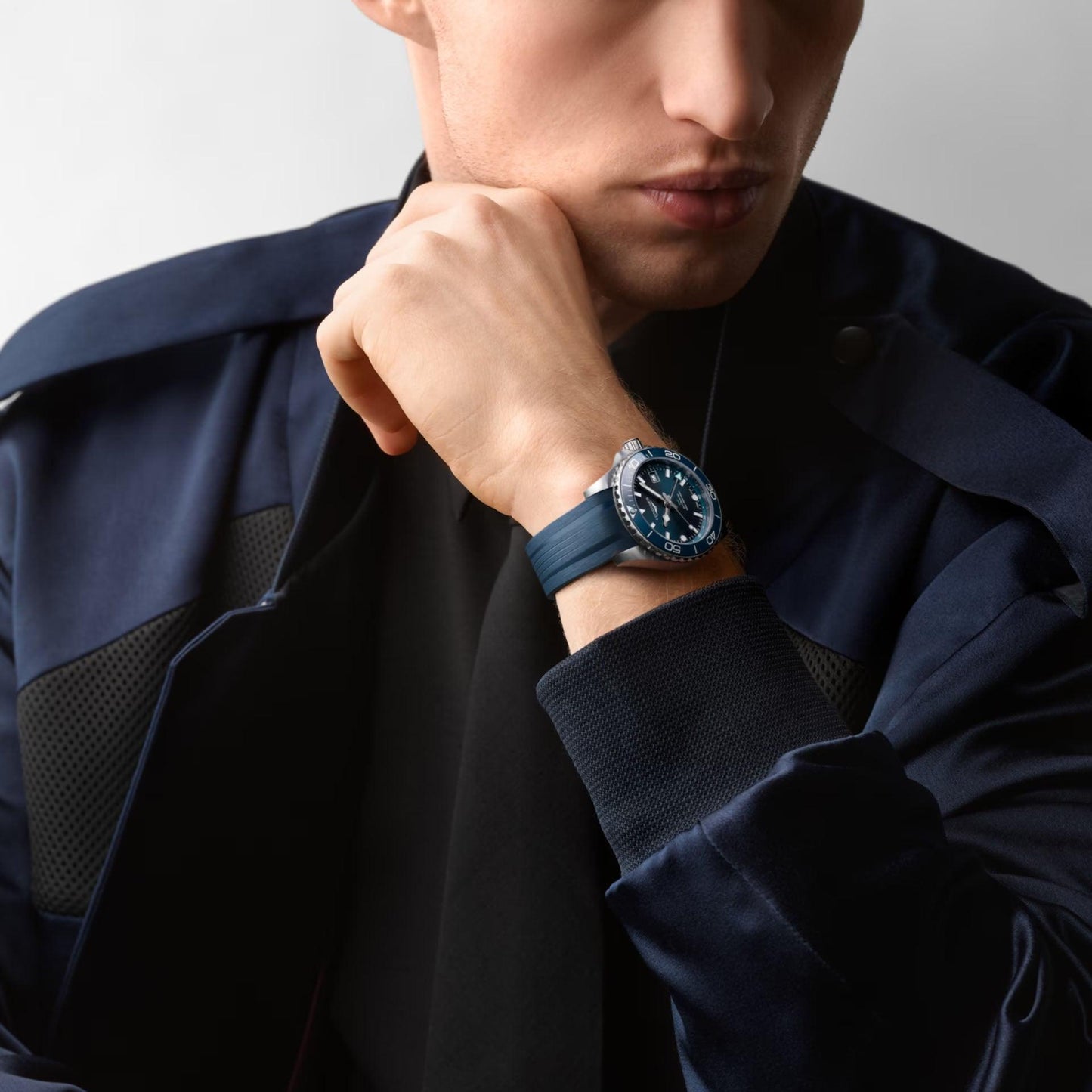 Longines Armbanduhr Hydroconquest GMT 41mm blau Automatik Stahl L3.790.4.96.9