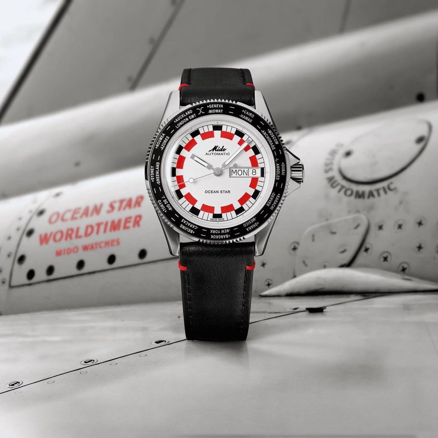 Orologio mido ocean star worldtimer 40mm argento con quadrante bianco e cinturino pelle nero con cuciture rosse