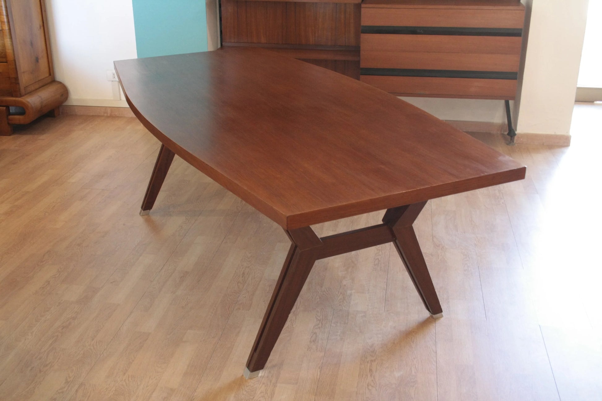 Tavolo tolomeo in legno mid-century modern di ico parisi scrivania direzionale modello italia 1958