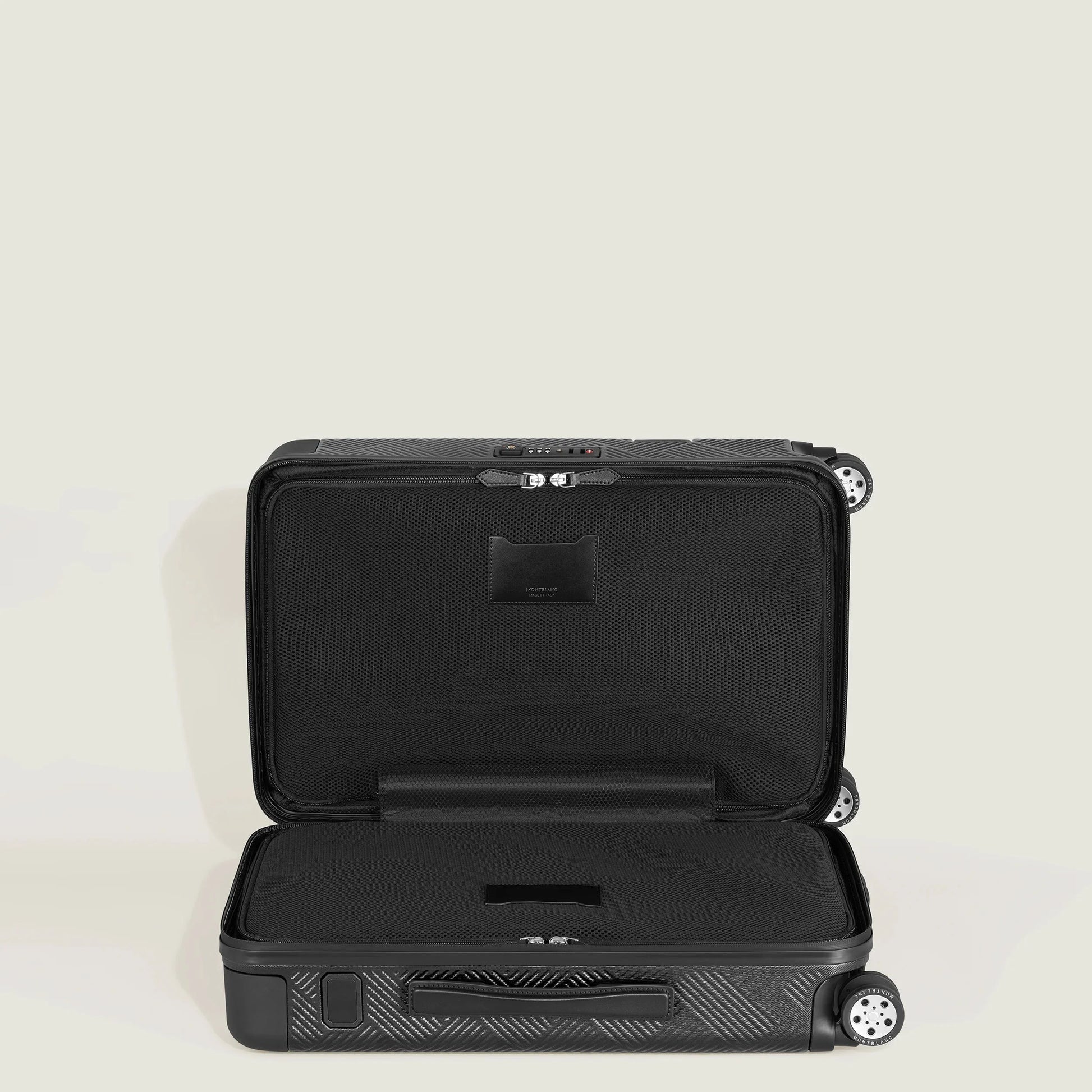 Montblanc trolley da cabina nero con esterno rigido a rombi e quattro ruote per la prossima avventura livello successivo