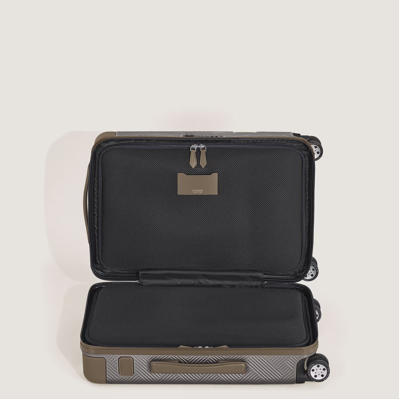 Montblanc kompakter Kabinen-Trolley #MY4810 Extreme 3.0 silber 220300